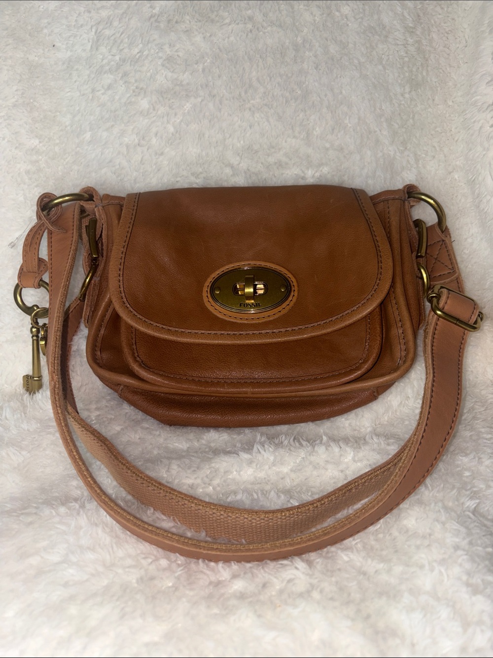 Fossil Long Live Vintage Issue 54 Cognac Leather Turn-Lock Crossbody Bag